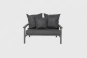 Classique Loveseat